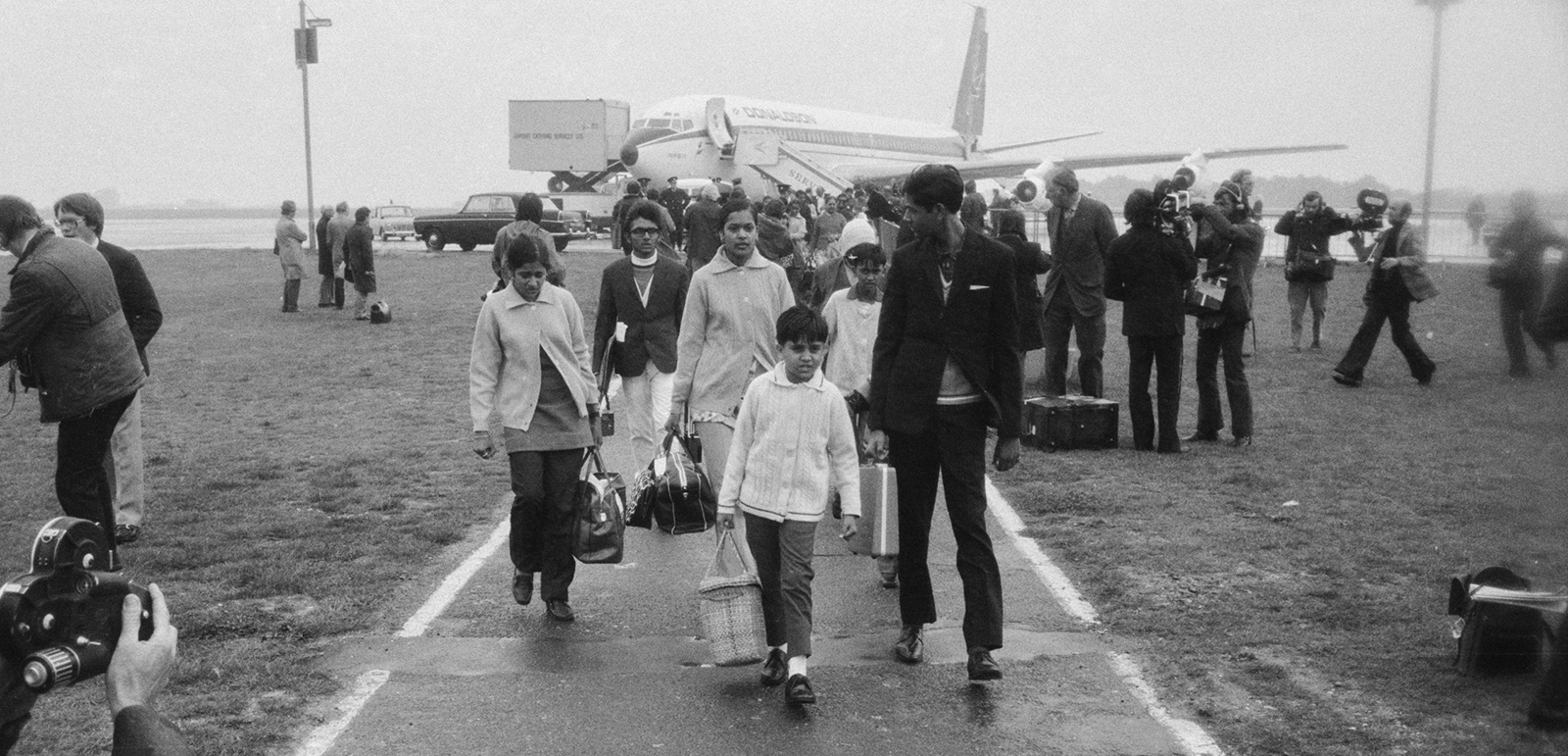 Lucy Fulford, The Exiled. Photo by P. Felix/Daily Express/Hulton Archive/Getty Images