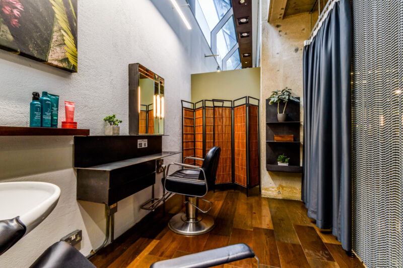High-end hijab-friendly hair salons are finally here