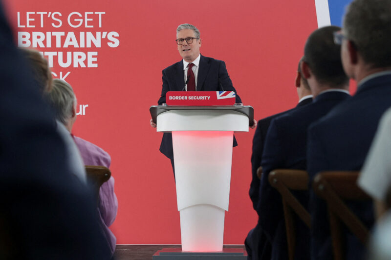 Labour leader promises to ‘smash the gangs’ to tackle small boat crossings