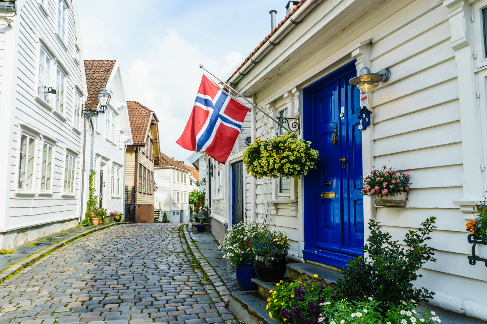 Gamle Stavanger is the historic area of the city consisting of around two hundred white painted wooden cottages dating from the 18th and early 19th centuries, Stavanger, Norway