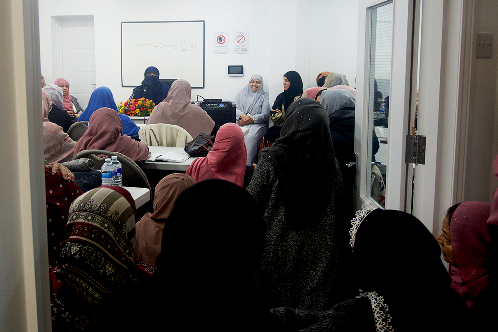 Ustazah (female scholar) Nighat Hashmi speaking at the Al Falah Institute in London, September 2024.