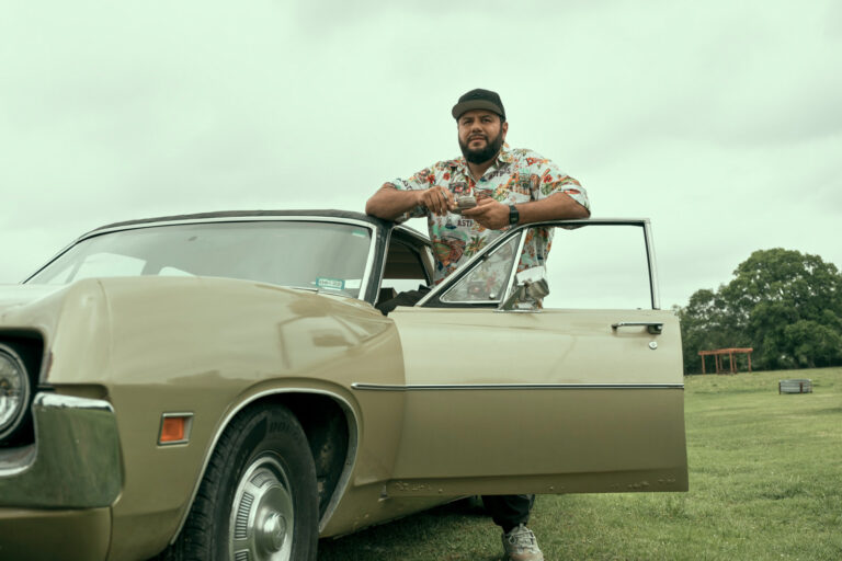 Mo: Netflix show offers a glimmer of hope for Muslim diaspora - Hyphen