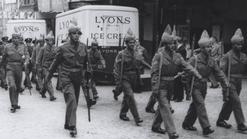 Muslim soldiers who served in Dunkirk, at a victory parade in Birmingham in 1945.