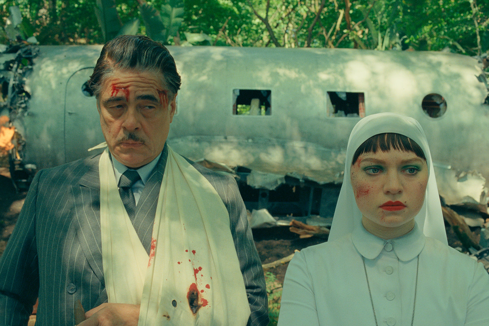Benicio Del Toro as Zsa-Zsa Korda and Mia Threapleton as Liesl in Wes Anderson's The Phoenician Scheme.
