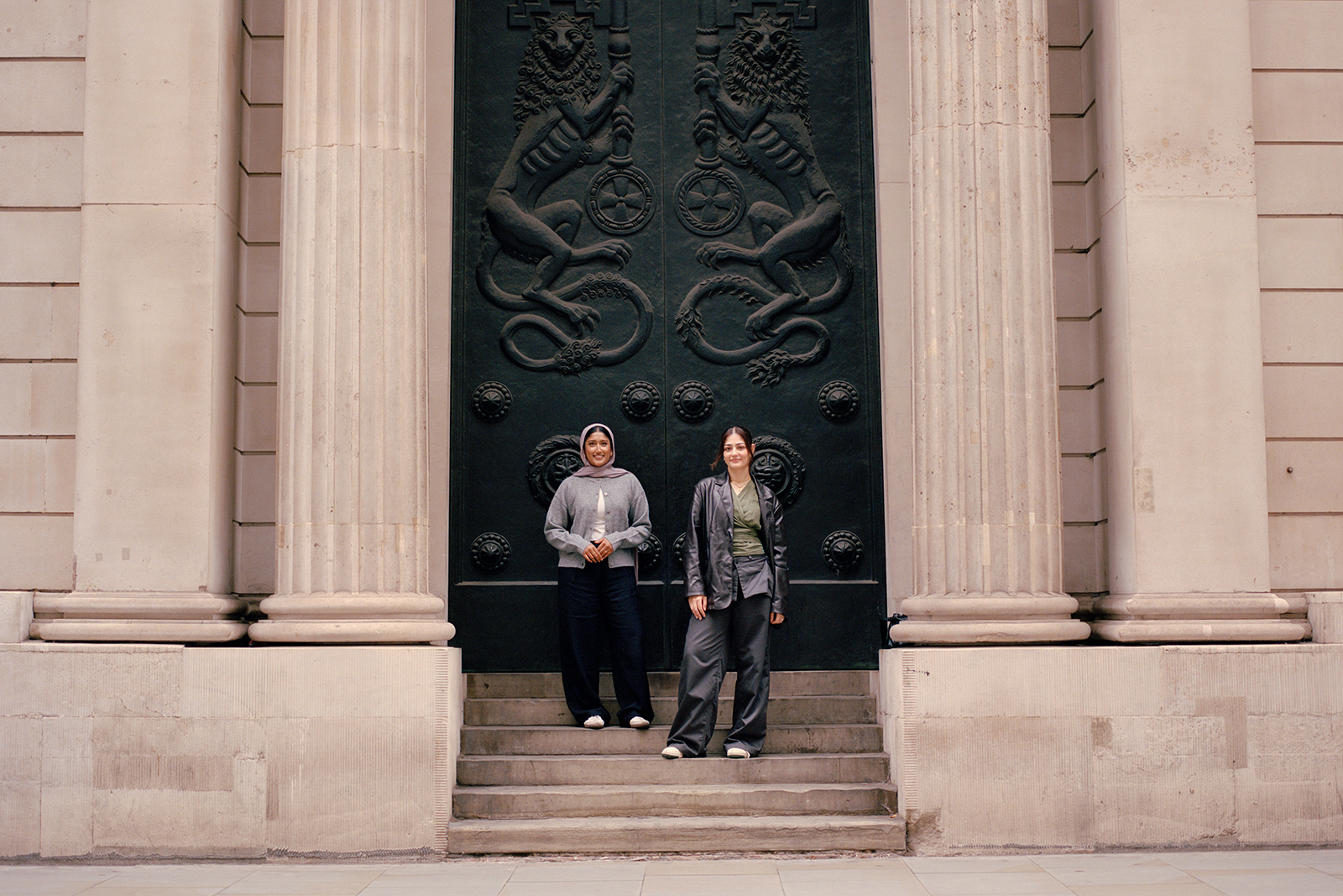 Muslim Finance Girlies Mashrufa Miah (left) and Hina Awan outside the Bank of England in central London. 