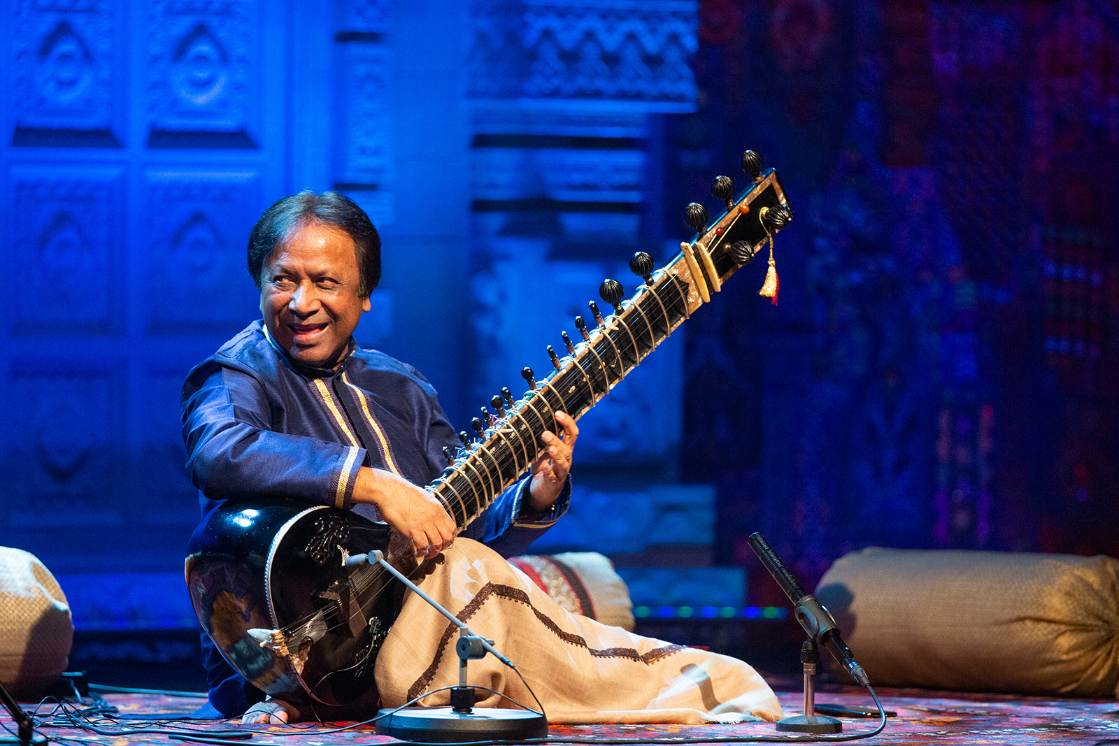 Ustad Shahid Parvez, part of the 2025 festival line-up, performing at the event in 2018