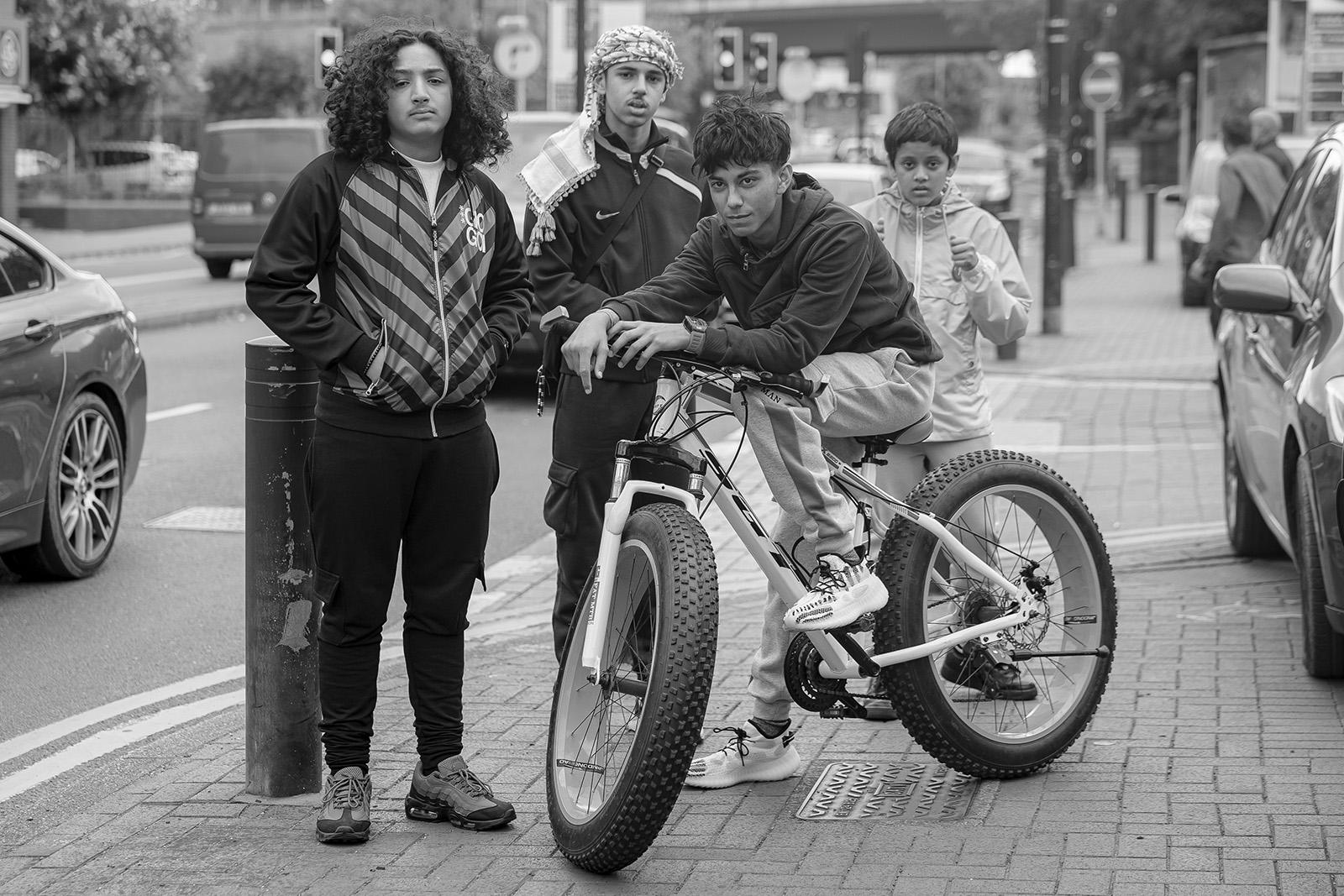 Is'Haaq Hasan Haque (as Afzal), Hasnain Shah (Cheydan), Arman Mohammed (Zakie) and Farhan Hasnat (Ish) in Imran Perretta's debut feature film Ish