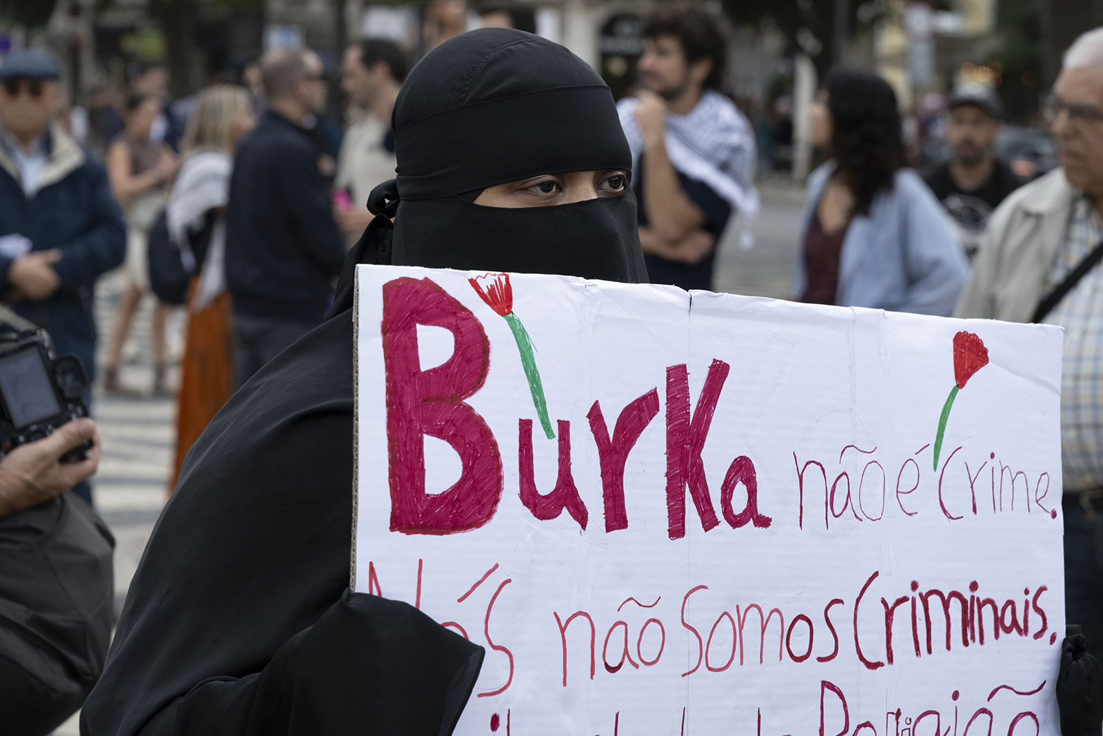 A woman protesting during a central Lisbon demonstration against Portugal's against niqab and burqa ban in October 2025