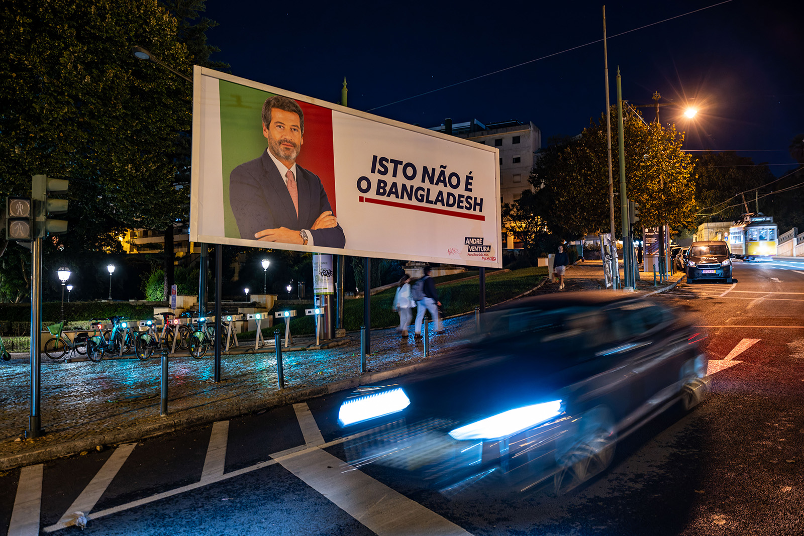 A poster for Chega Party leader André Ventura's presidential election campaign, carrying the message "This is not Bangladesh"