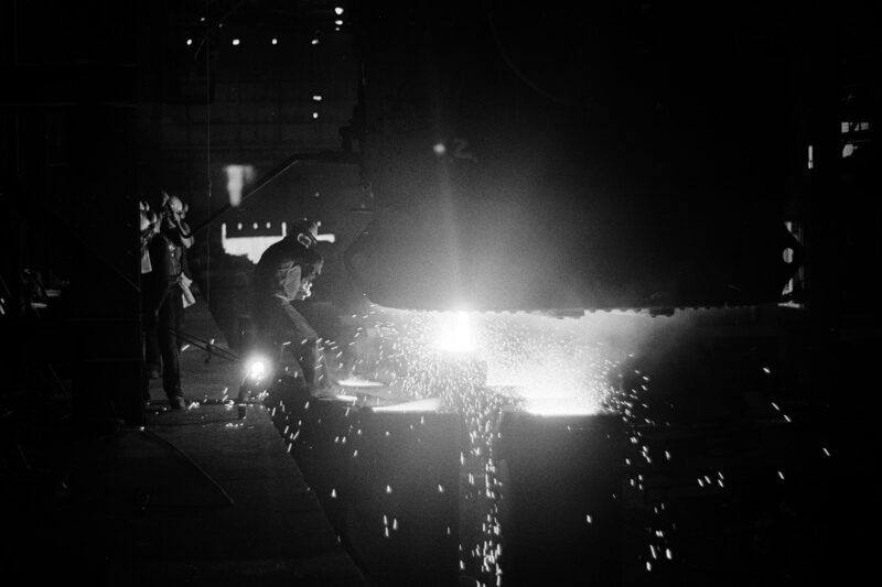 Thousands of Yemeni men came to the UK after 1945 to work in steelworks, factories and foundries