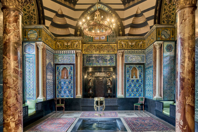Photograph of the Arab Hall in Leighton House, London. Filled with tiles from the Arab world