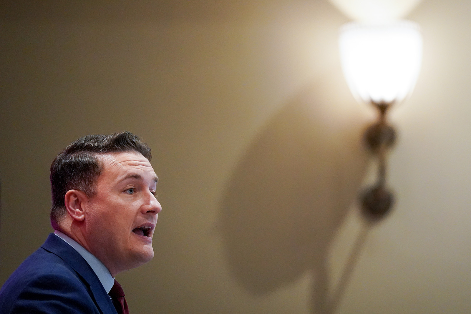 A photograph of Labour health secretary Wes Streeting delivering a speech