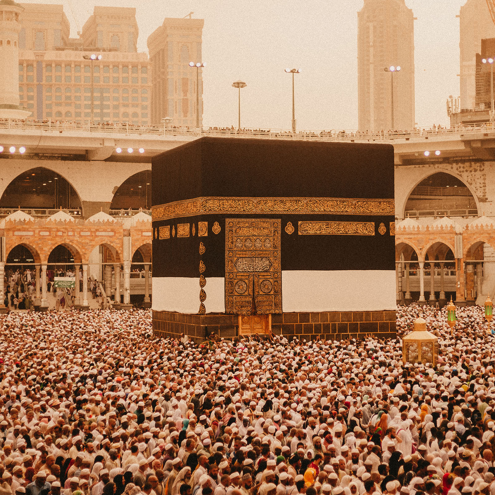 Thousands of pilgrims gather around the Kaaba.