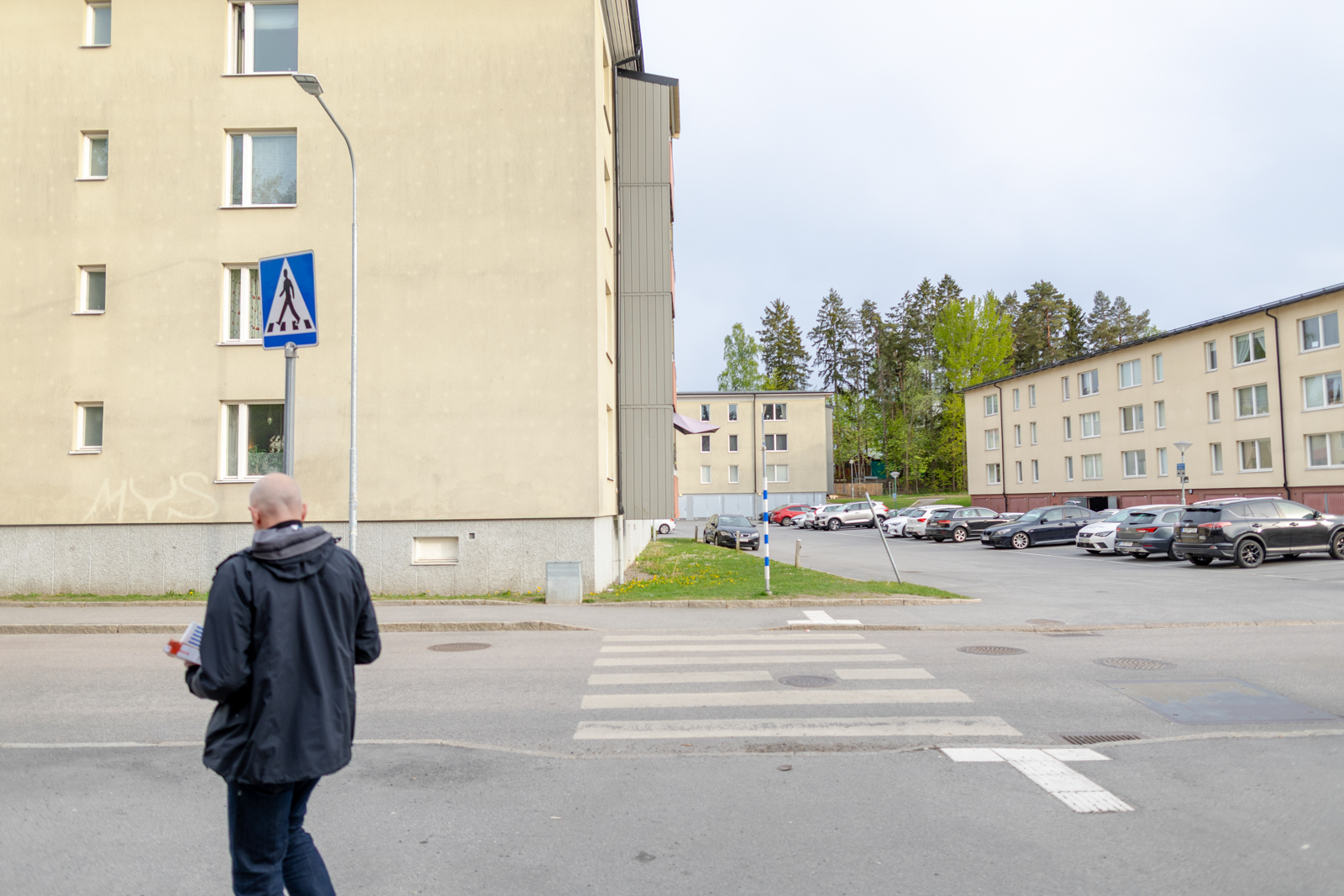 A photograph of housing blocks in the neighbourhood streets around the Islamic Cultural Association of Södertälje mosque