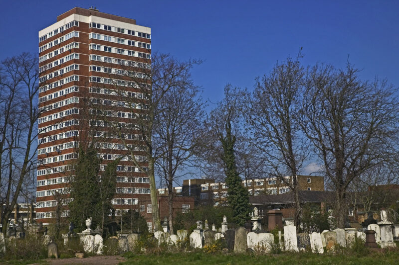 London needs city-wide burial strategy, Lib Dems urge